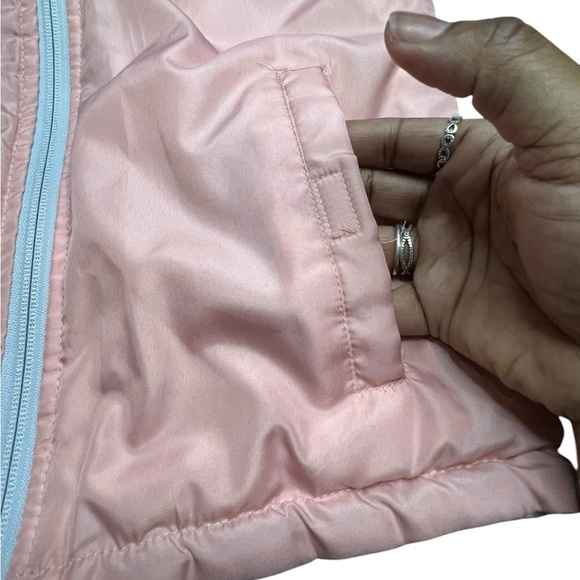 Buffalo David Bitton Girls Reversible Vest -Silver/Pink & white Size Small (7/8) - Picture 7 of 8